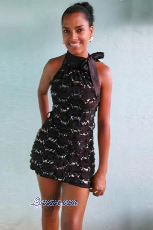 156940 - Laritza Age: 32 - Cuba