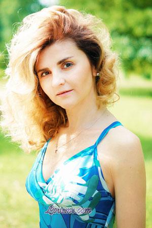 181011 - Viktoria Age: 47 - Ukraine