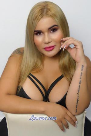 186566 - Marlin Age: 32 - Colombia