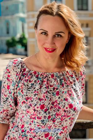 195433 - Yana Age: 48 - Ukraine