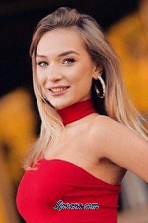 197052 - Anastasiia Age: 24 - Ukraine