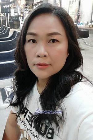197769 - Ratchaneekorn (Soey) Age: 44 - Thailand