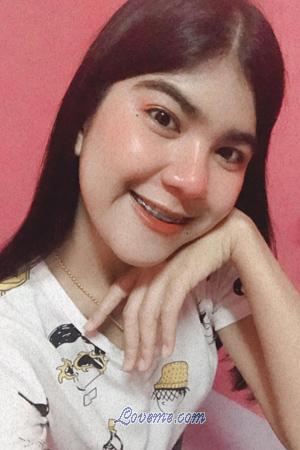 201758 - Natcha Age: 26 - Thailand