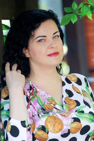 204892 - Larisa Age: 49 - Ukraine