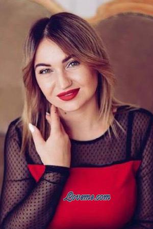 211243 - Elena Age: 36 - Ukraine