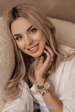 216850 - Yulia Age: 34 - Ukraine