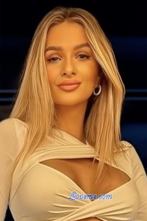 222032 - Sofia Age: 25 - Ukraine