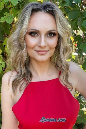 222277 - Alla Age: 45 - Ukraine